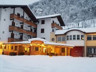 Albergo Panorama - Dolomiti Superski - Itálie, Val di Fiemme - Lyžařské zájezdy