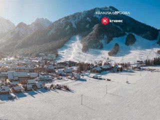 Hotel Creina - lyžařský balíček s denním přejezdem a polopenzí v ceně - Krvavec - Slovinsko, Kranj - Pobytové zájezdy