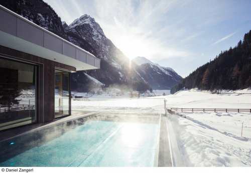 Hotel Weisseespitze - Tyrolsko - Rakousko, Serfaus - Fiss - Ladis - Lyžařské zájezdy