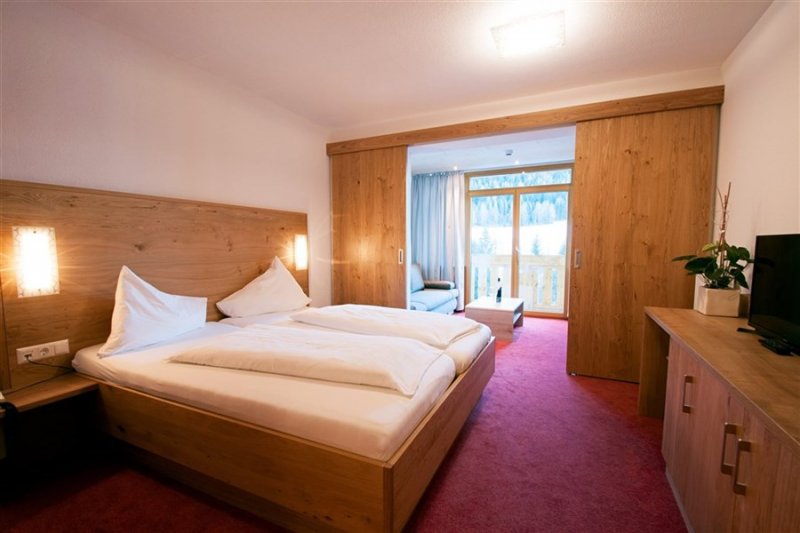 Erlebnishotel Fendels - Tyrolsko - Rakousko, Fendels - Lyžařské zájezdy