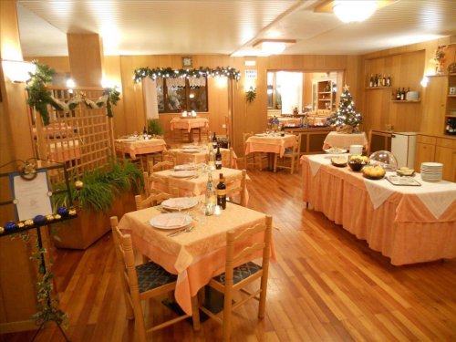 Hotel Alle Rose - Paganella - Itálie, Cavedago - Lyžařské zájezdy