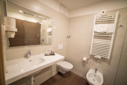 Hotel Olimpionico - Hotel Italia & Wellness Villa Monica - Itálie, Castello Molina di Fiemme - Lyžařské zájezdy