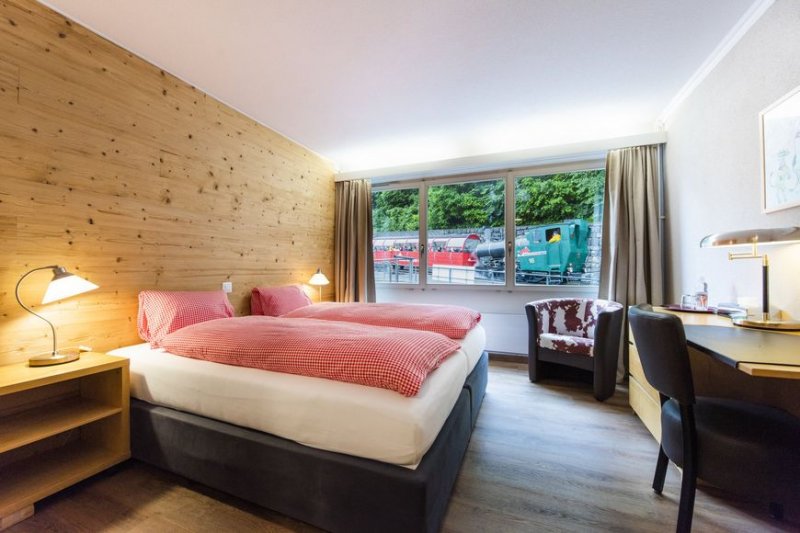 Hotel Weisses Kreuz - Berner Oberland - Švýcarsko, Brienz - Lyžařské zájezdy