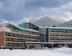 Bohinj Eco Hotel se skipasem