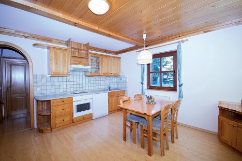 Chalet Muštrinka - se skipasem - Julské Alpy - Slovinsko, Krvavec - Lyžařské zájezdy