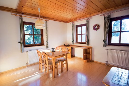Chalet Muštrinka - se skipasem - Julské Alpy - Slovinsko, Krvavec - Lyžařské zájezdy