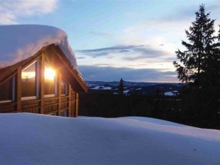 Toulky zimním Norskem na sněžnicích ve středisku Sjusjoen a Holmenkollen - Lyžařské zájezdy Toulky zimním Norskem na sněžnicích ve středisku Sjusjoen a Holmenkollen - Lyžařské zájezdy