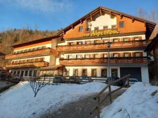 Hotel Alpenrose - Dolomiti Superski - Itálie, Civetta - Lyžařské zájezdy