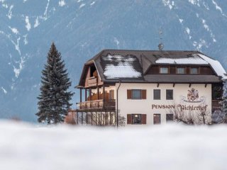Hotel Pension Pichlerhof - Dolomiti Superski - Itálie, Kronplatz - Plan de Corones - Lyžařské zájezdy