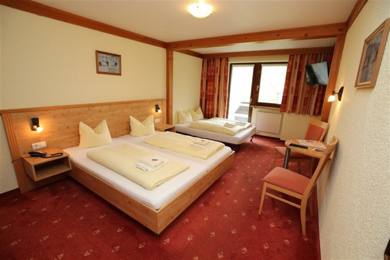 Alpenhotel Garfrescha - Vorarlberg - Rakousko - Lyžařské zájezdy