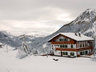 Apartmánový dům Samont - Dolomiti Superski - Itálie, Arabba, Marmolada - Lyžařské zájezdy Apartmánový dům Samont - Dolomiti Superski - Itálie, Arabba, Marmolada - Lyžařské zájezdy
