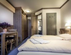 Hotel Krvavec - se skipasem