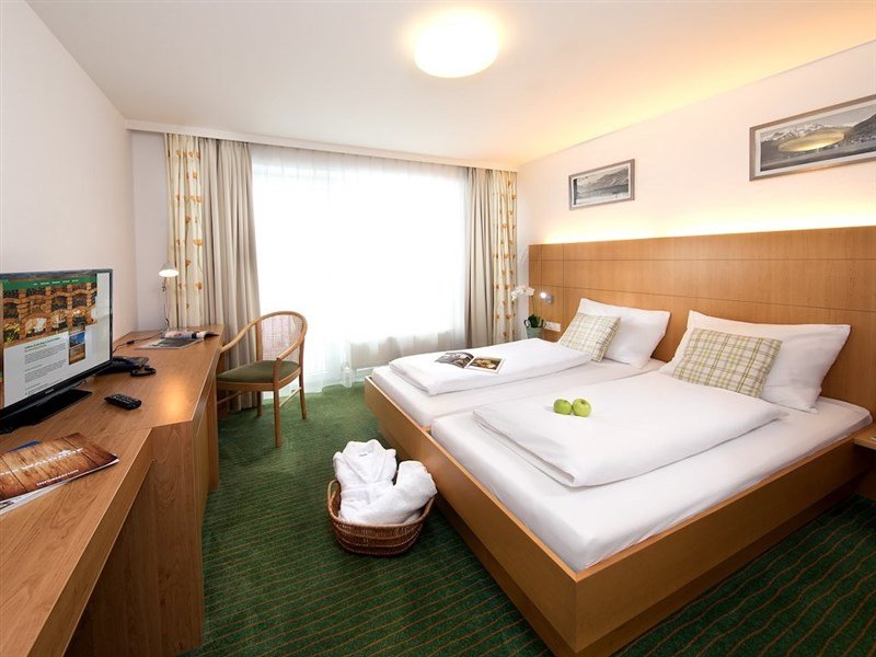 Hotel Der Waldhof - Salcbursko - Rakousko, Zell am See/Kaprun (a okolí) - Lyžařské zájezdy