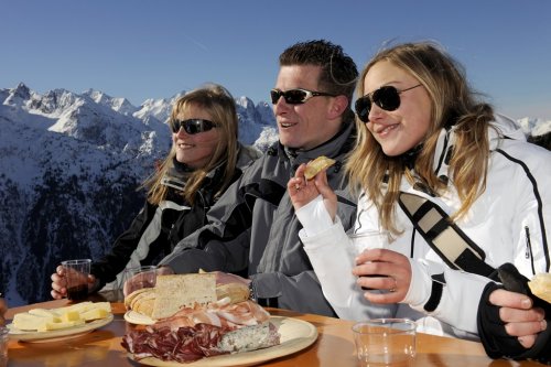 Horský Dům Casa Occhi SKIPAS V CENĚ - Itálie, Vezza d´Oglio - Lyžařské zájezdy