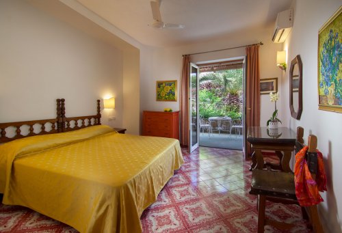 Semiramis Hotel de Charme - Forio - Citara - Ischia - Itálie, Forio - Ubytování