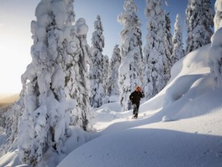 LYŽOVÁNÍ VE FINSKU ZA POLÁRNÍM KRUHEM - jarní prázdniny a Velikonoce - Poznávací zájezdy