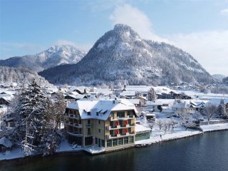 Strandhotel Seerose - Salcbursko - Rakousko, Fuschlsee - Lyžařské zájezdy Strandhotel Seerose - Salcbursko - Rakousko, Fuschlsee - Lyžařské zájezdy