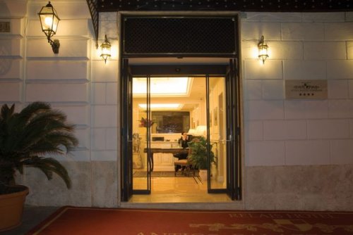 Hotel Antico Palazzo Rospogliosi - Řím - Itálie, Řím - Ubytování