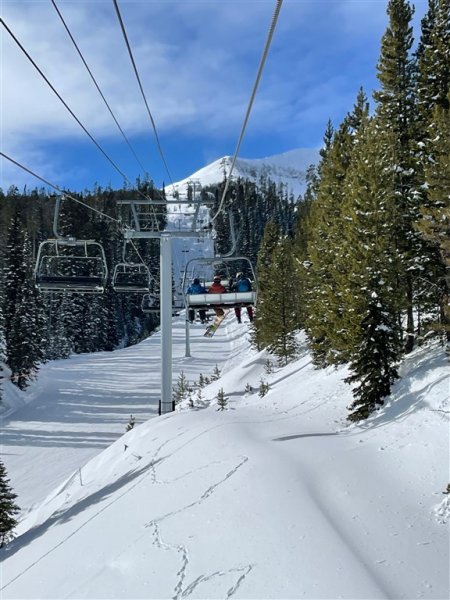 USA - Divoká Montana - Lyžování a Yellowstone na sněhu - Poznávací zájezdy