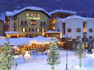 Hotel Cevedale - Skirama Dolomiti Adamello Brenta - Itálie, Pejo - Lyžařské zájezdy Hotel Cevedale - Skirama Dolomiti Adamello Brenta - Itálie, Pejo - Lyžařské zájezdy