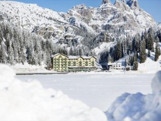 Grand  Misurina - Benátsko - Itálie, Cortina d'Ampezzo - Lyžařské zájezdy