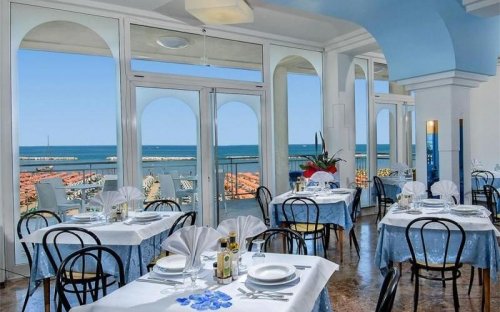 Hotel Strand - Gabicce Mare - Marche - Itálie, Gabicce Mare - Ubytování