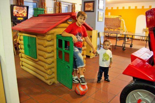 Dolomiti - Dolomity - Itálie, Val di Fassa - Lyžařské zájezdy