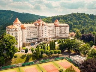 Hotel Imperial - Lázně - Česká republika, Karlovy Vary - Lyžařské zájezdy