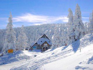 Horský hotel Figura - Jeseníky – zima - Česká republika, Praděd - Lyžařské zájezdy Horský hotel Figura - Jeseníky – zima - Česká republika, Praděd - Lyžařské zájezdy