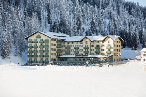 Grand Hotel Misurina - Dolomiti Superski - Itálie, Cortina d´Ampezzo - Lyžařské zájezdy