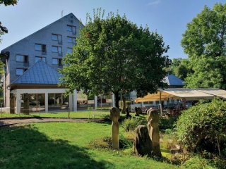 Hotel Krakonoš - Čechy - Česká republika, Mariánské Lázně - léto - Lyžařské zájezdy