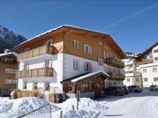 Hotel Garni Serena - Val di Fassa - Itálie, Canazei - Lyžařské zájezdy
