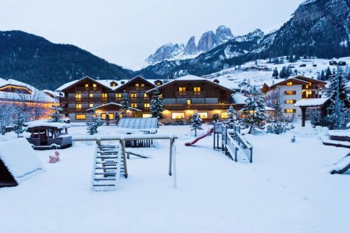Hotel Sella Ronda & Dependance Serenella - Val di Fassa - Itálie, Campitello di Fassa - Lyžařské zájezdy