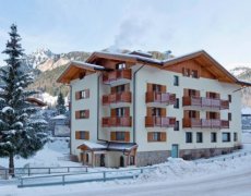 Hotel Sella Ronda & Dependance Serenella