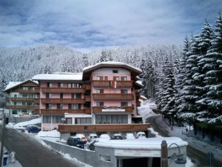Hotel Garni Cristiania - Val di Sole - Itálie, Madonna di Campiglio - Lyžařské zájezdy