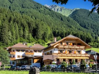 Santeshotel - Rasun-Anterselva - Itálie, Kronplatz - Ubytování Santeshotel - Rasun-Anterselva - Itálie, Kronplatz - Ubytování