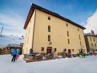 Hotel La Mirandola - Skirama Dolomiti Adamello Brenta - Itálie, Tonale, Ponte di Legno - Lyžařské zájezdy Hotel La Mirandola - Skirama Dolomiti Adamello Brenta - Itálie, Tonale, Ponte di Legno - Lyžařské zájezdy