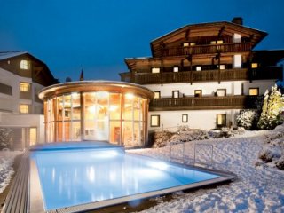 Hotel Bon Alpina - Tyrolsko - Rakousko, Innsbruck a okolí - Lyžařské zájezdy Hotel Bon Alpina - Tyrolsko - Rakousko, Innsbruck a okolí - Lyžařské zájezdy