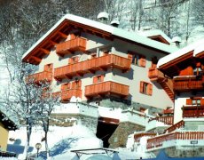 Residence Fior di Roccia
