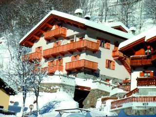 Residence Fior di Roccia - Madesimo/Campodolcino - Itálie, Madesimo - Lyžařské zájezdy Residence Fior di Roccia - Madesimo/Campodolcino - Itálie, Madesimo - Lyžařské zájezdy