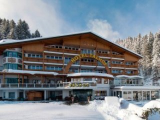 Hotel Talhof - garni & more - Tyrolsko - Rakousko, Reutte - Lyžařské zájezdy Hotel Talhof - garni & more - Tyrolsko - Rakousko, Reutte - Lyžařské zájezdy