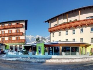 Hotel Krone - Tyrolsko - Rakousko, Oberperfuss - Lyžařské zájezdy