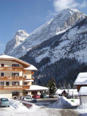 Dolomites Inn - Dolomity - Itálie, Val di Fassa - Lyžařské zájezdy
