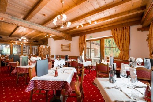 Dolomites Inn - Dolomity - Itálie, Val di Fassa - Lyžařské zájezdy