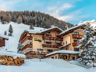 Dolomites Inn - Dolomity - Itálie, Val di Fassa - Lyžařské zájezdy Dolomites Inn - Dolomity - Itálie, Val di Fassa - Lyžařské zájezdy