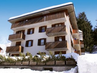 Residence La Primula - Madesimo/Campodolcino - Itálie, Madesimo - Lyžařské zájezdy Residence La Primula - Madesimo/Campodolcino - Itálie, Madesimo - Lyžařské zájezdy