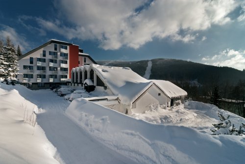 Wellness Hotel Astra - Krkonoše - Česká republika, Špindlerův Mlýn - Lyžařské zájezdy