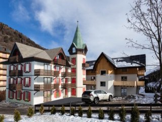 Hotel Villa Relais Brioschi - Valtellina - Itálie, Aprica - Lyžařské zájezdy Hotel Villa Relais Brioschi - Valtellina - Itálie, Aprica - Lyžařské zájezdy
