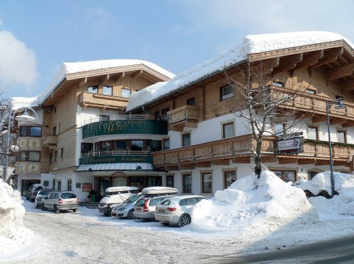 Hotel Edelweiss - Salcbursko - Rakousko, Saalbach, Leogang, Fieberbrunn - Lyžařské zájezdy