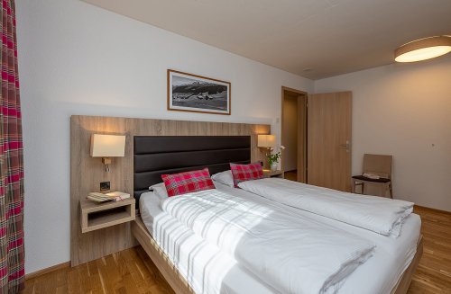 Pradas Resort - Graubünden - Švýcarsko, Brigels Waltensburg Andiast - Lyžařské zájezdy